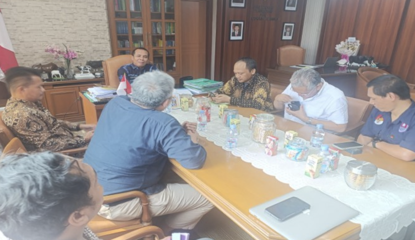 KPUN Dukung Kementan Lindungi Peternak Ayam Mandiri
